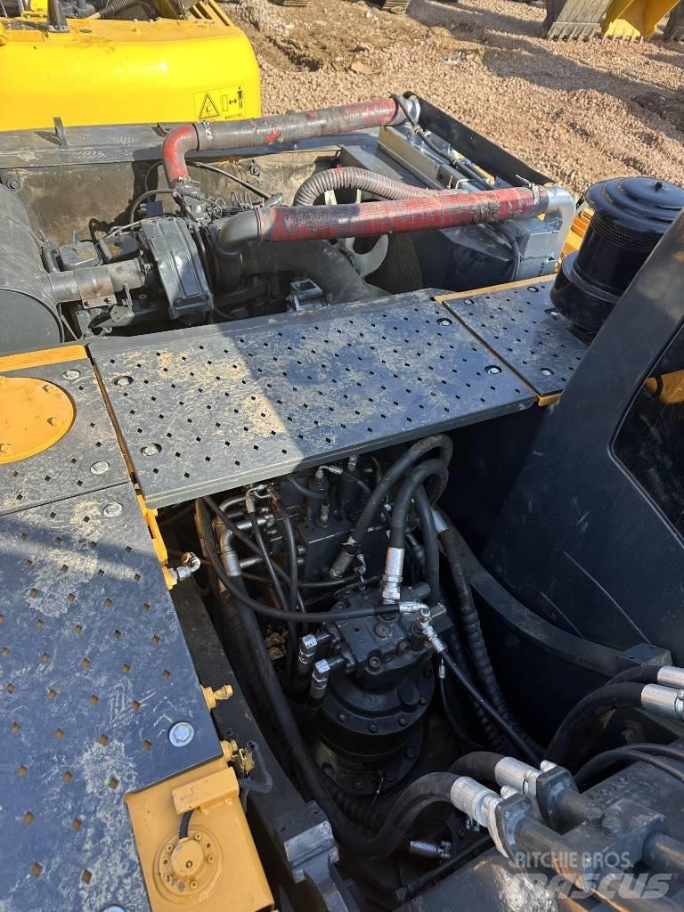 Hyundai Robex 215 Pásové rýpadlá