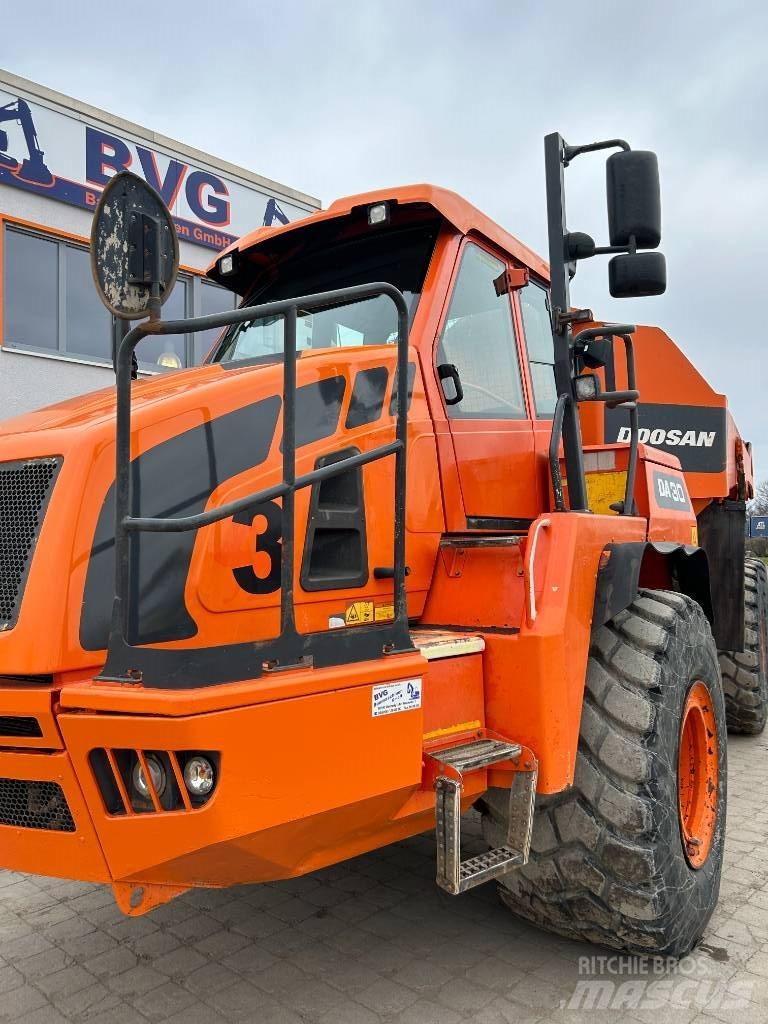 Doosan DA 30 Kĺbové nákladné autá