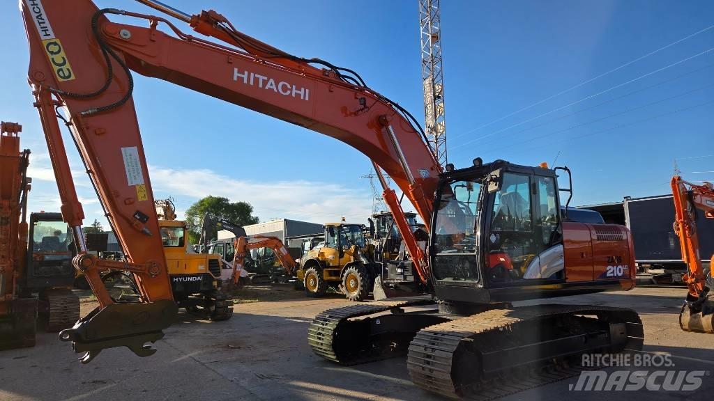 Hitachi ZX 210 Pásové rýpadlá