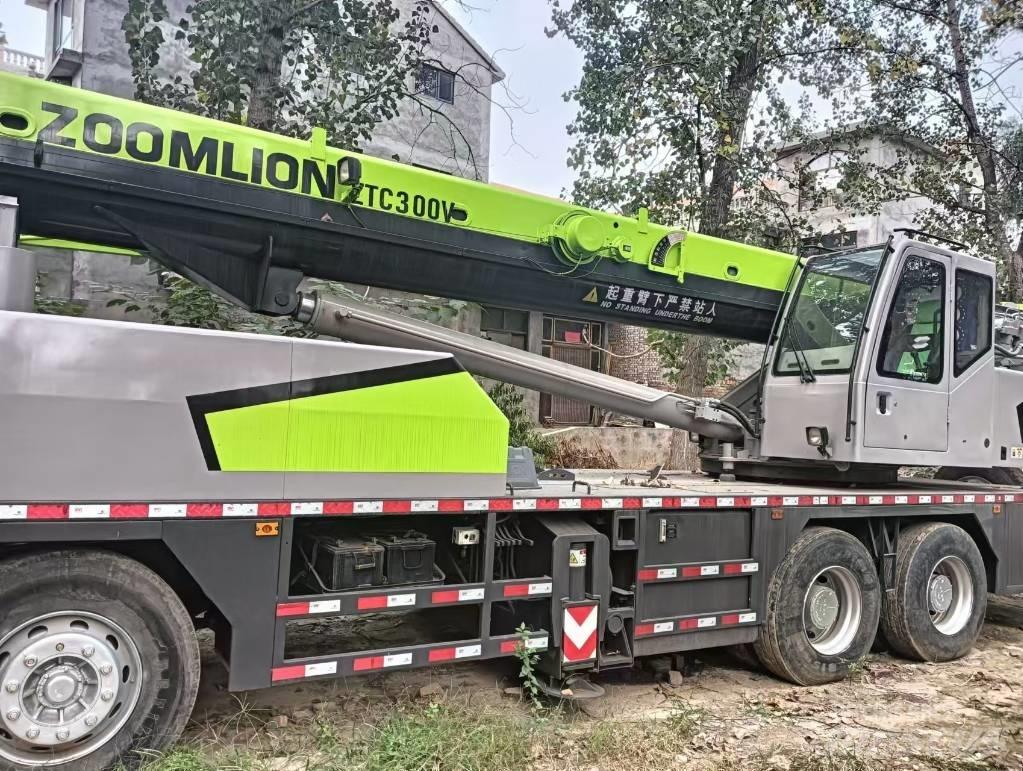 Zoomlion 300 Stavebné žeriavy