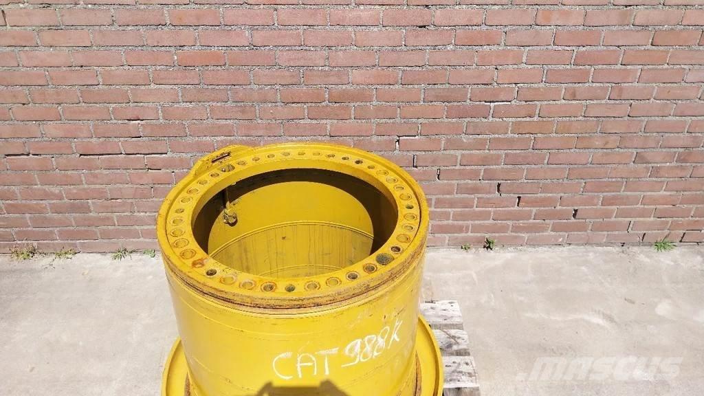 CAT 988 rim Pneumatiky, kolesá a ráfiky