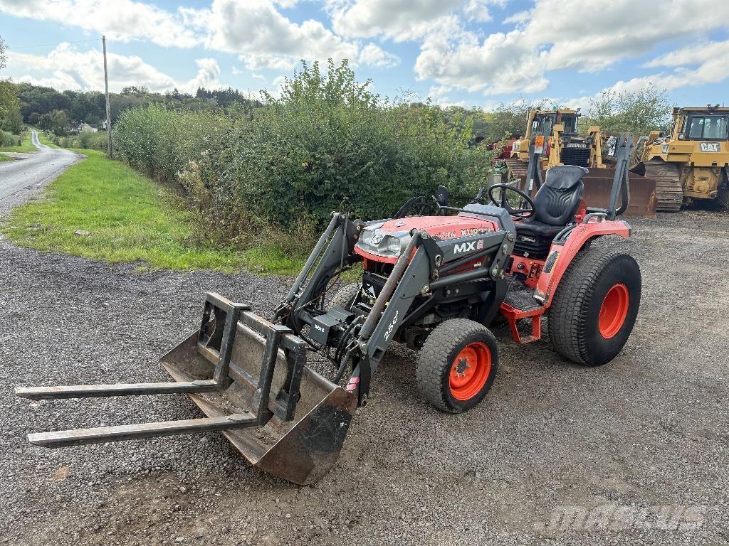 Kubota STV 36 Kompaktné traktory