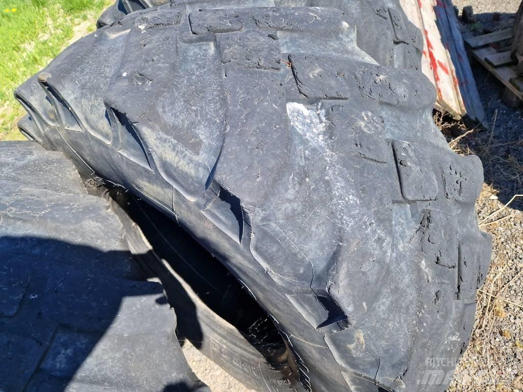 Manitou MRT Pneumatiky, kolesá a ráfiky