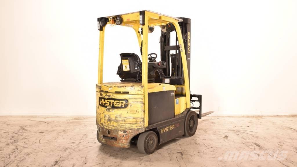 Hyster E3.0XN Akumulátorové vozíky