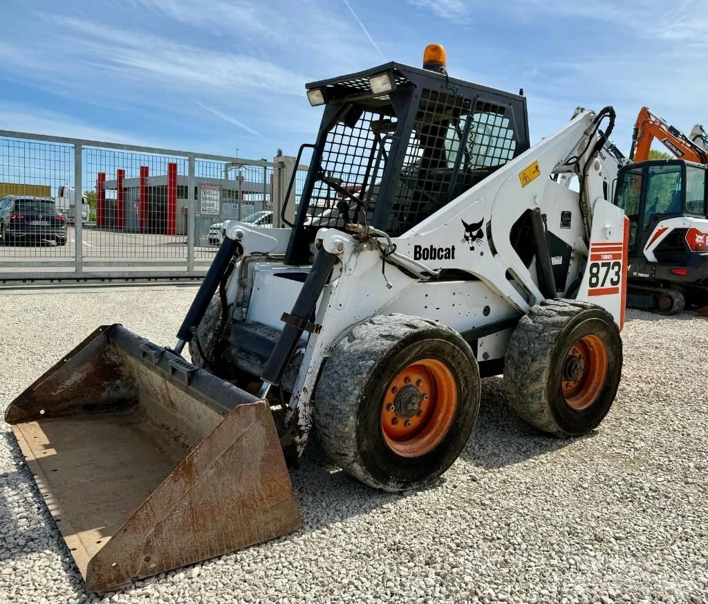 Bobcat 873 Šmykom riadené nakladače