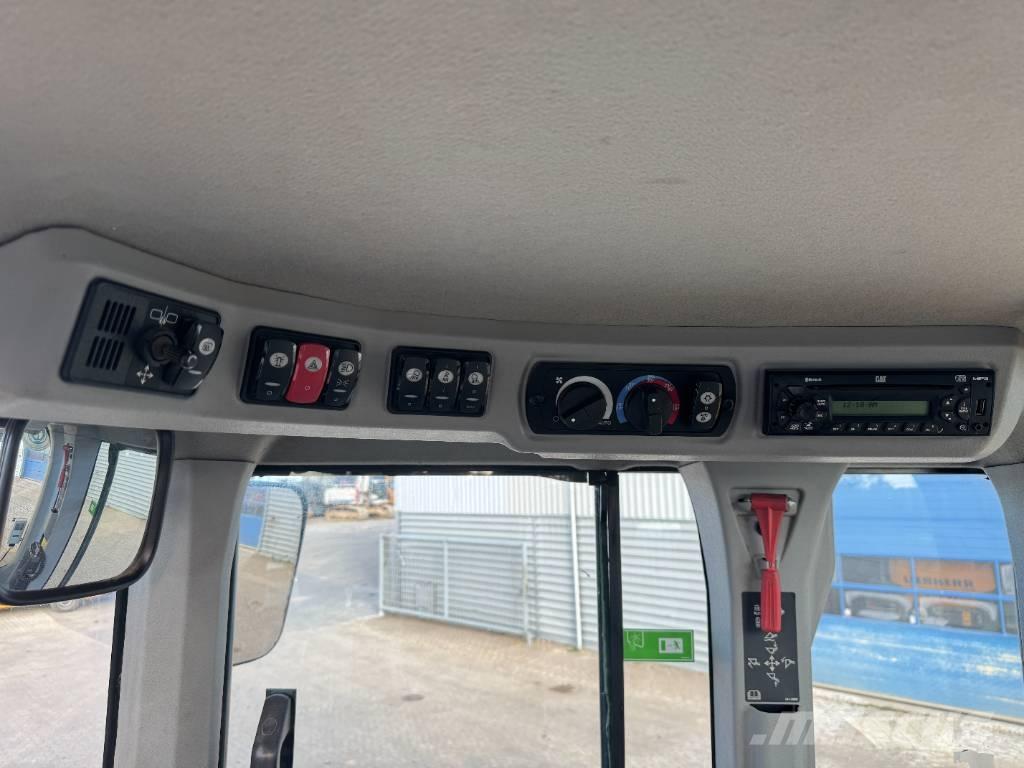 CAT 938 K Kolesové nakladače