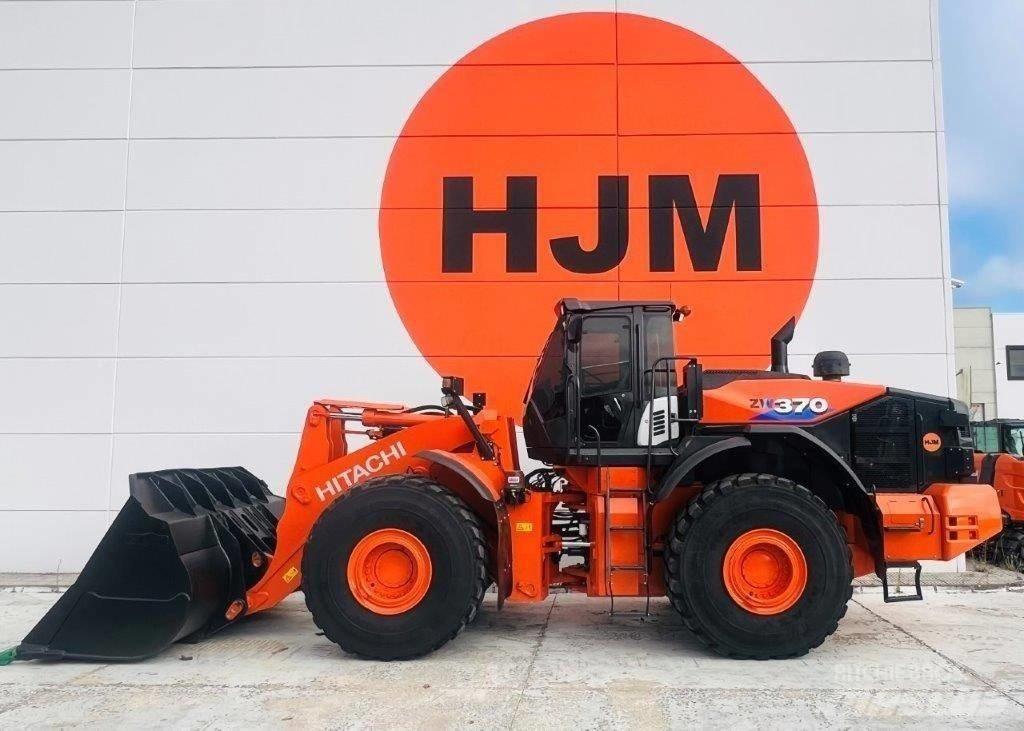 Hitachi ZW 370-6 Kolesové nakladače