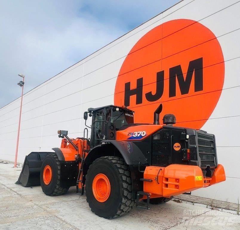 Hitachi ZW 370-6 Kolesové nakladače