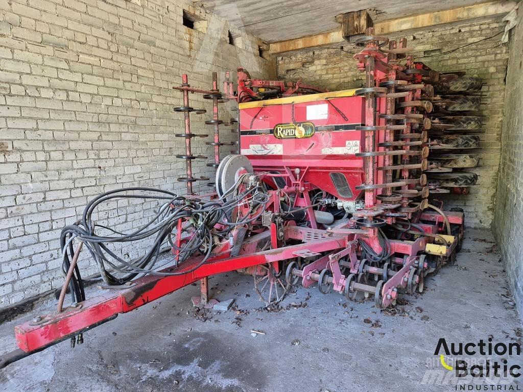 Väderstad Rapid Mechanické sejačky