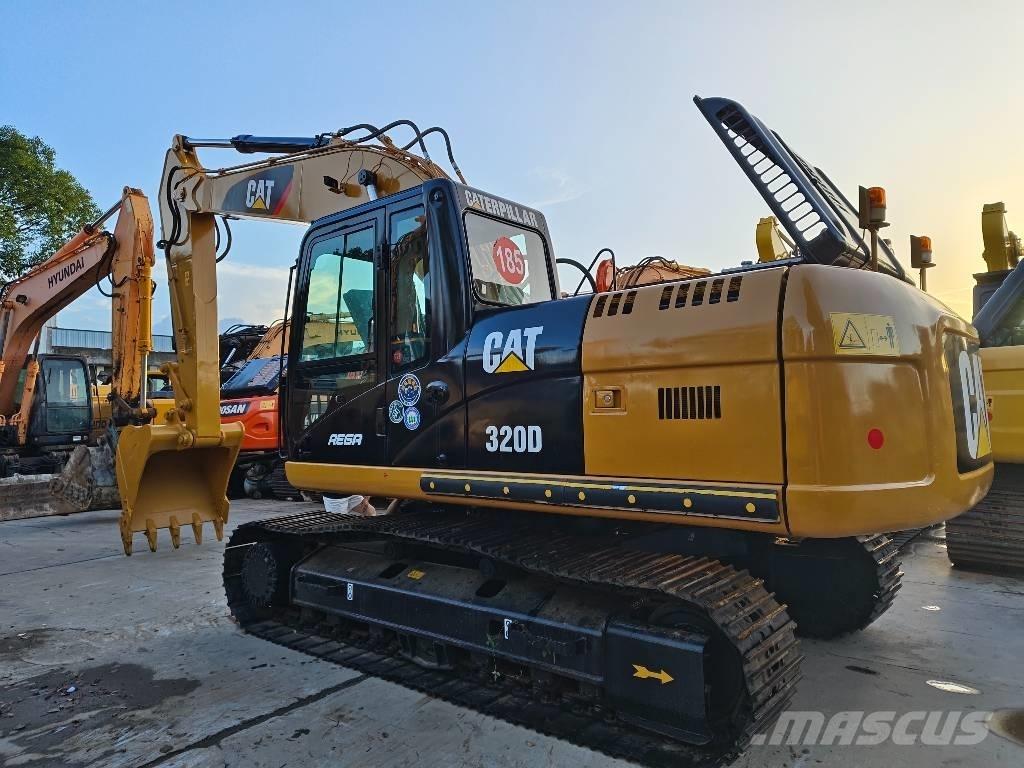 CAT 320 D Pásové rýpadlá