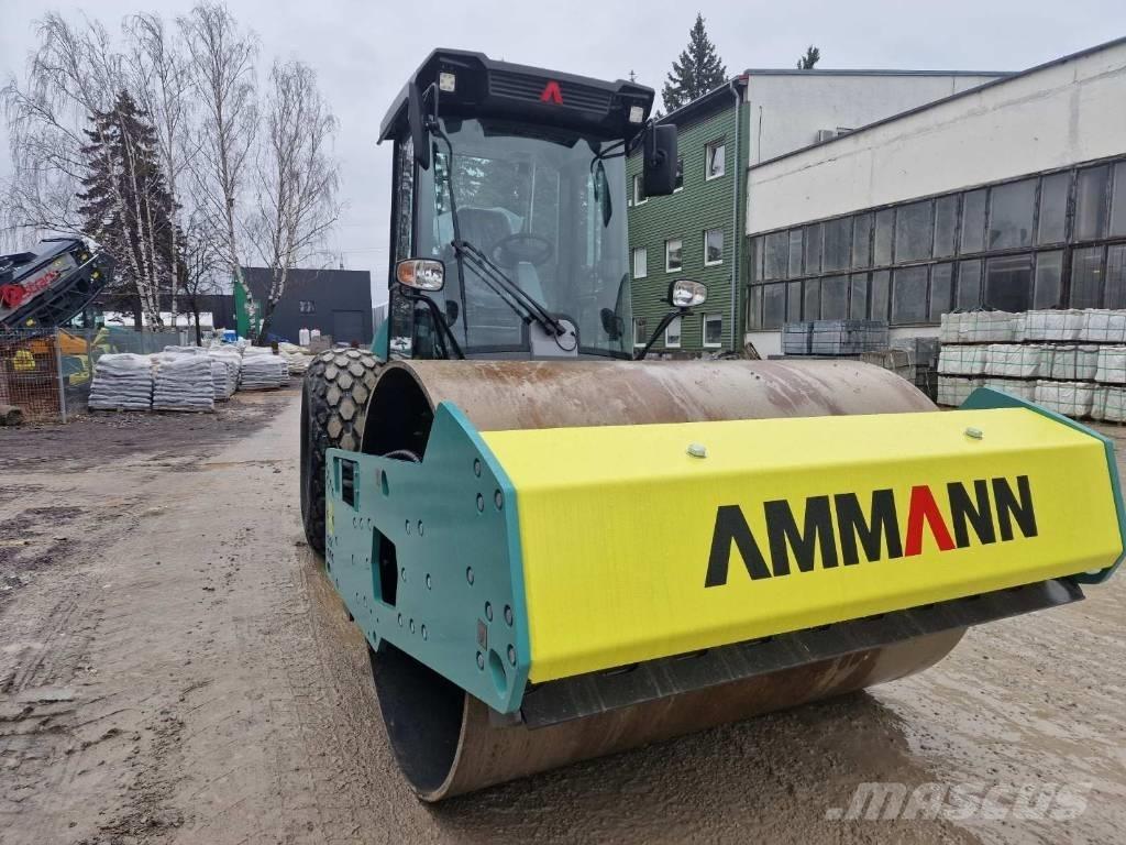 Ammann ARS 130 Ťahačové valce