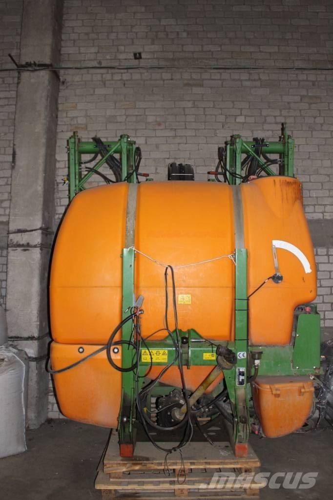 Amazone UF 1801 Nesené postrekovače