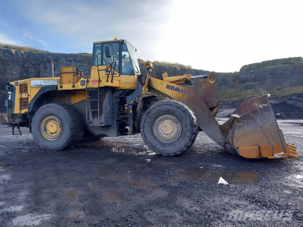 Komatsu WA 600-6 Kolesové nakladače