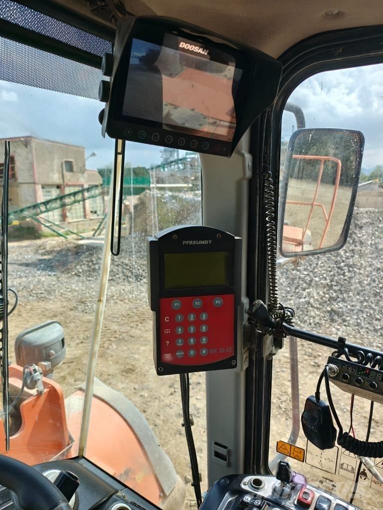 Doosan DL 550-5 Kolesové nakladače