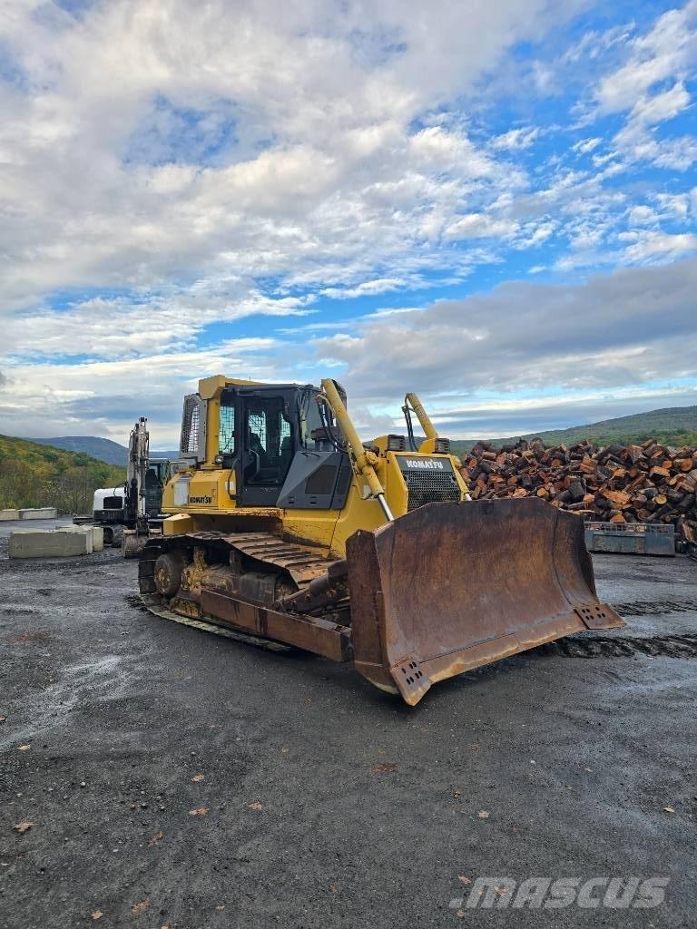 Komatsu D 65 EX-15 L Pásové dozéry