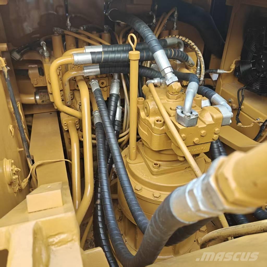 CAT 326DL Pásové rýpadlá