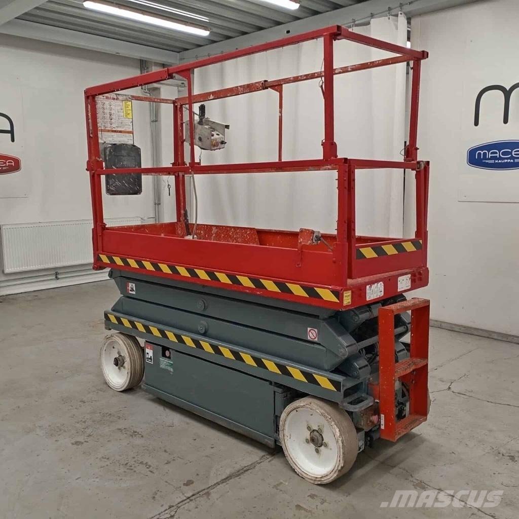 SkyJack SJ 3220 Nožnicové zdvíhacie plošiny