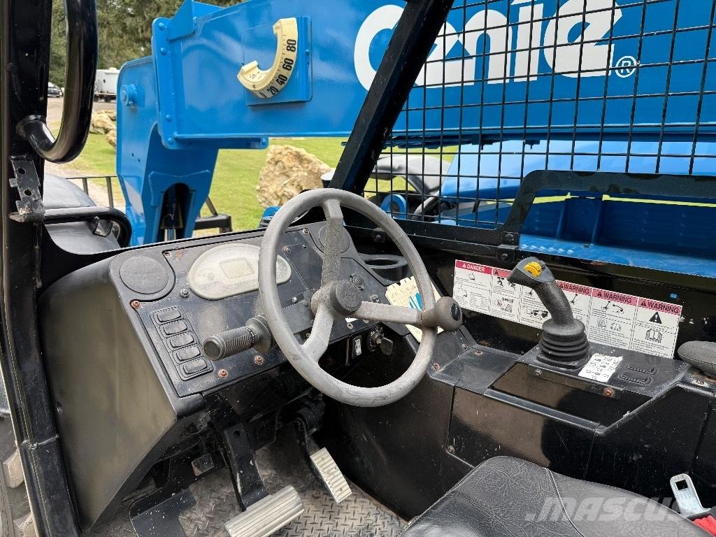 Genie GTH 844 Teleskopické manipulátory