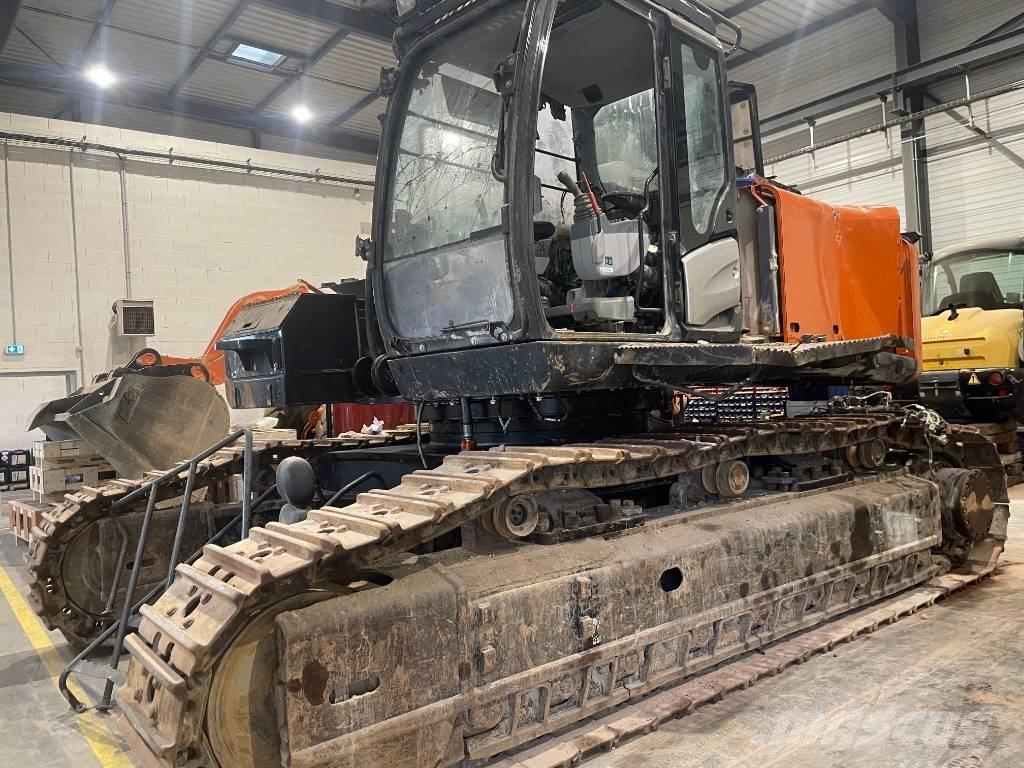Hitachi ZX490LCH-6 Pásové rýpadlá