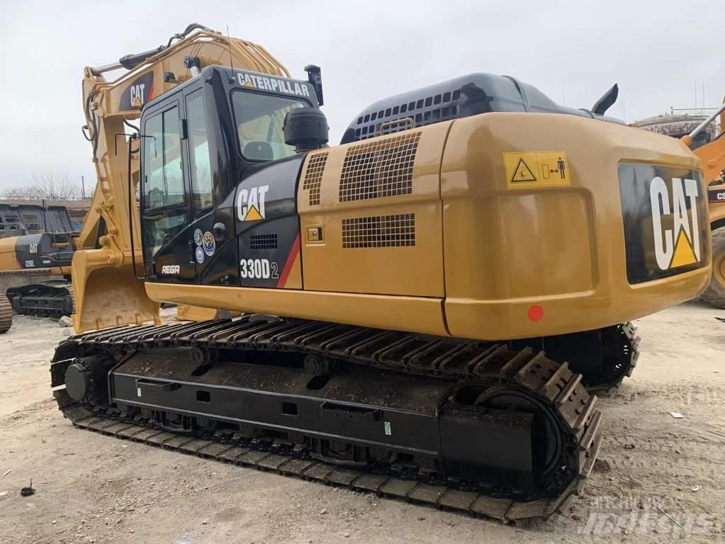 CAT 330 D Pásové rýpadlá