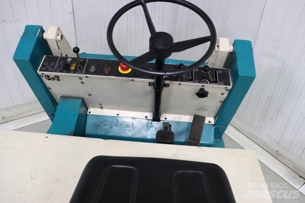 Tennant 200E Zametacie stroje