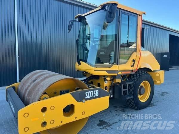Volvo SD 75 B Ťahačové valce