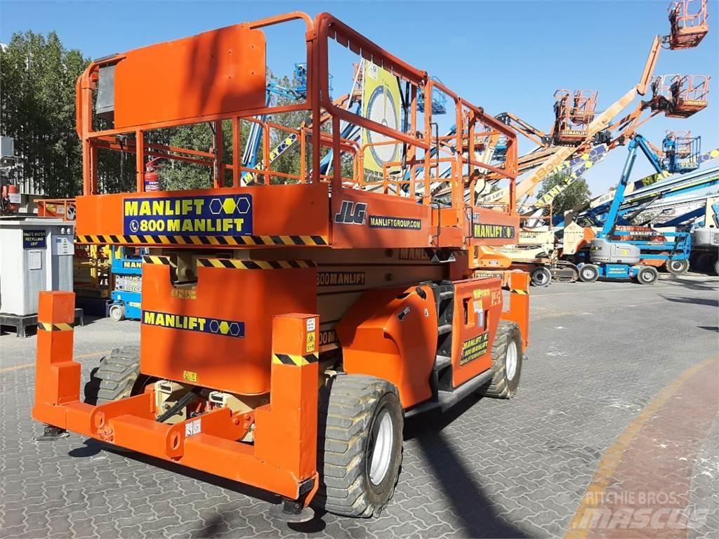 JLG 4394RT Nožnicové zdvíhacie plošiny