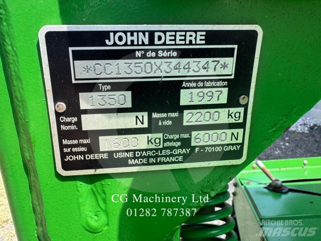 John Deere 1350 Žací stroj-kondicionér