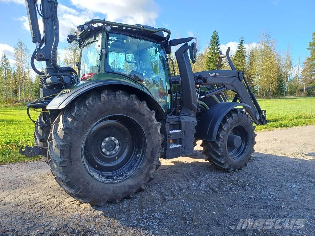 Valtra T 195 V Traktory