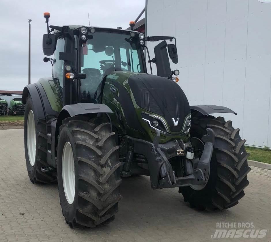 Valtra T175EA Traktory