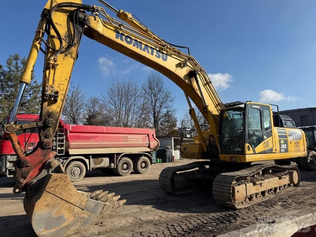 Komatsu HB 365 Pásové rýpadlá