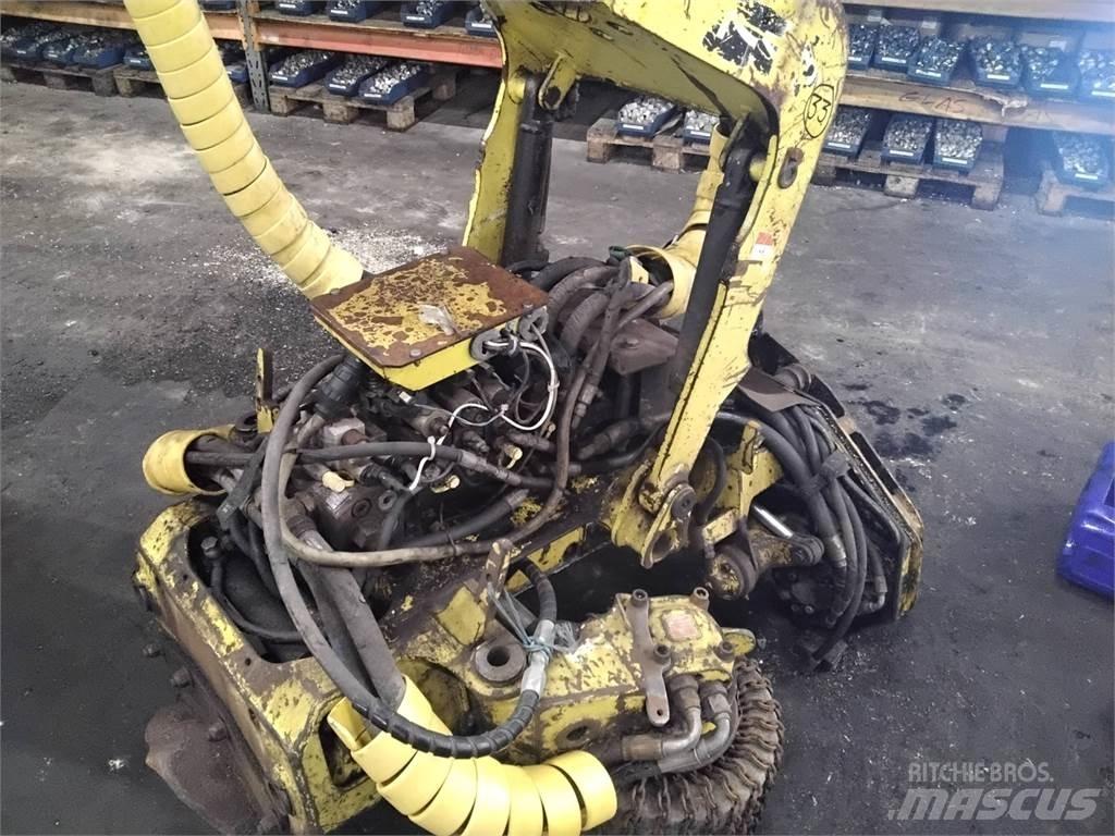 Timberjack 743 Žatevné hlavy