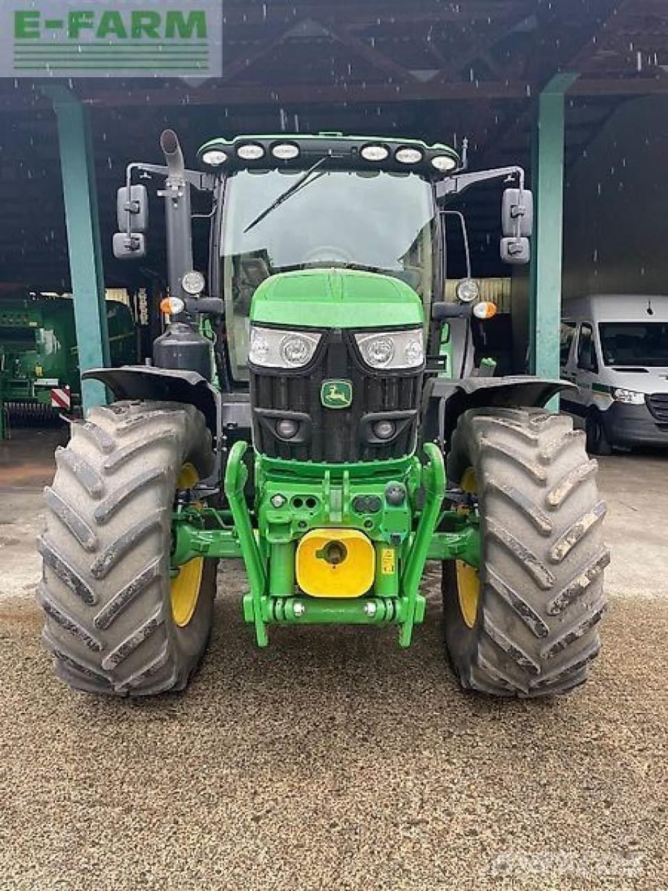 John Deere 6155r Traktory