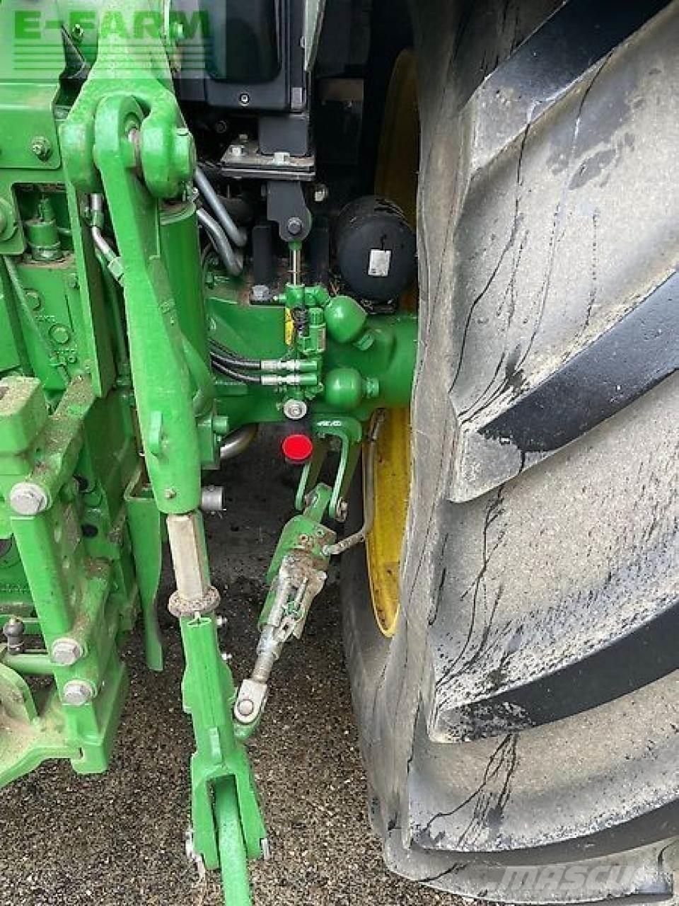 John Deere 6155r Traktory