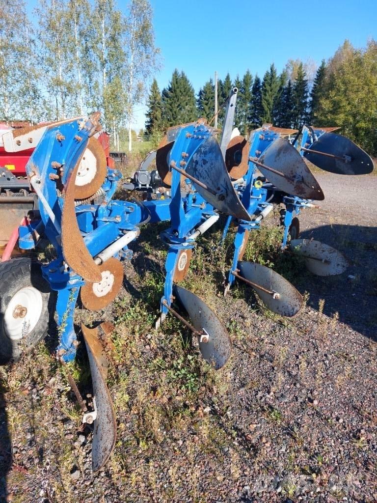 Överum CX 4975 teräs Dvojstranné pluhy
