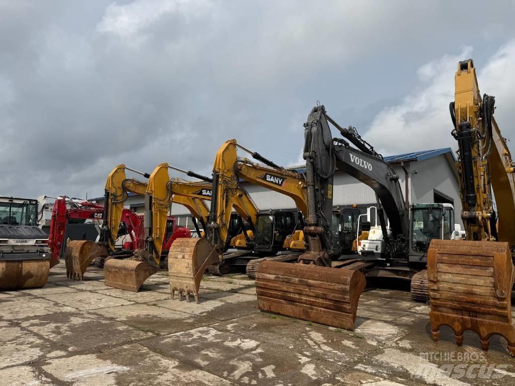 CAT 330 FLN Rýpadlá s dlhým dosahom