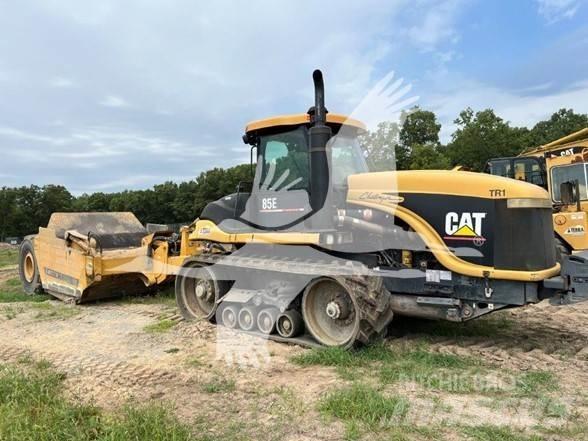 CAT CH85E Traktory