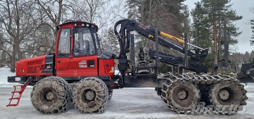 Komatsu 865 Lesné traktory