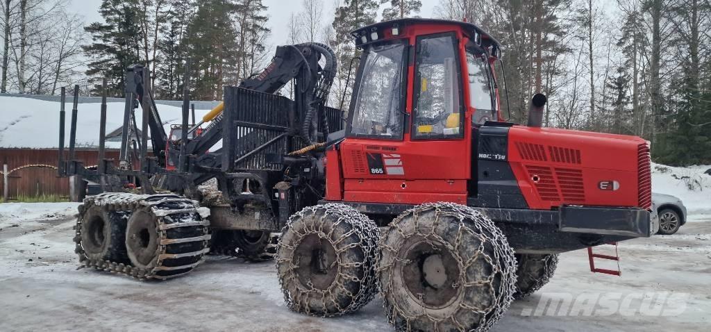 Komatsu 865 Lesné traktory