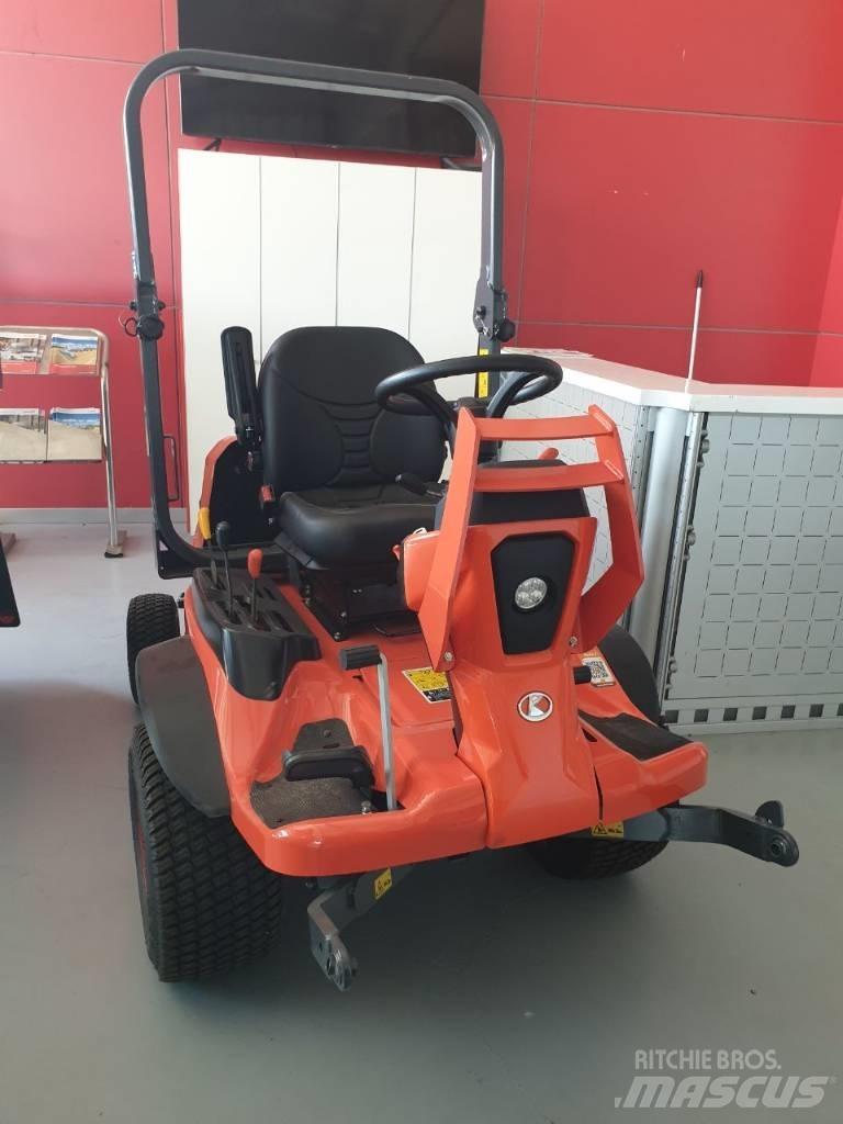 Kubota F251E (2WD) Kosačky namontované a ťahané