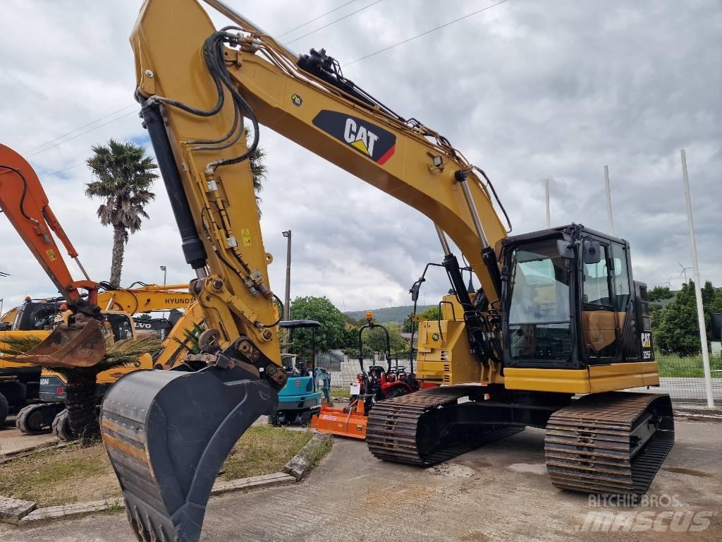 CAT 325 FL CR Pásové rýpadlá