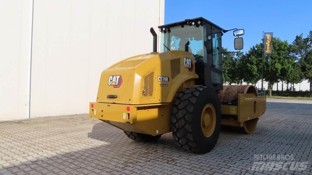 CAT CS 74 B Ťahačové valce