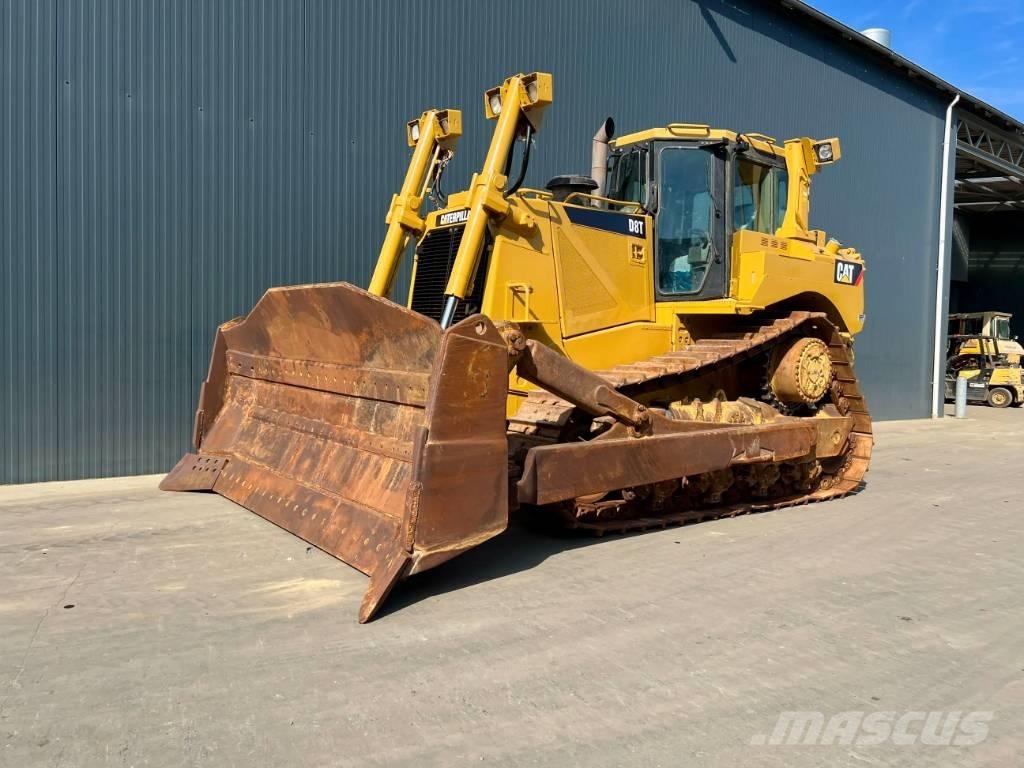 CAT D8T Pásové dozéry