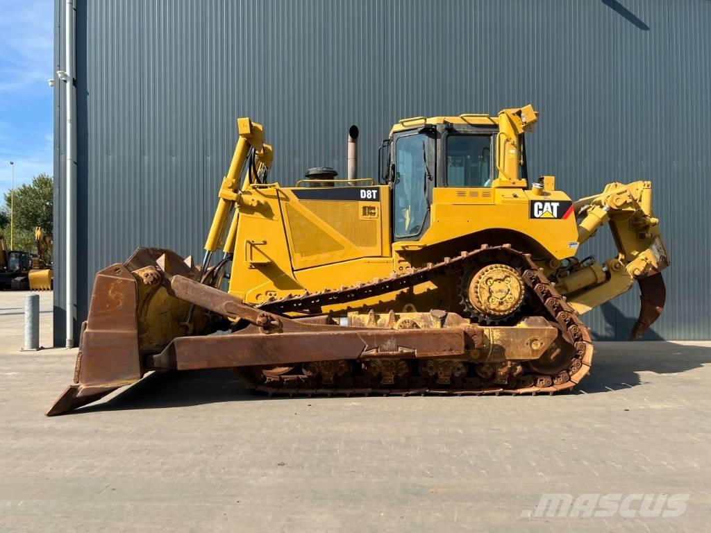 CAT D8T Pásové dozéry