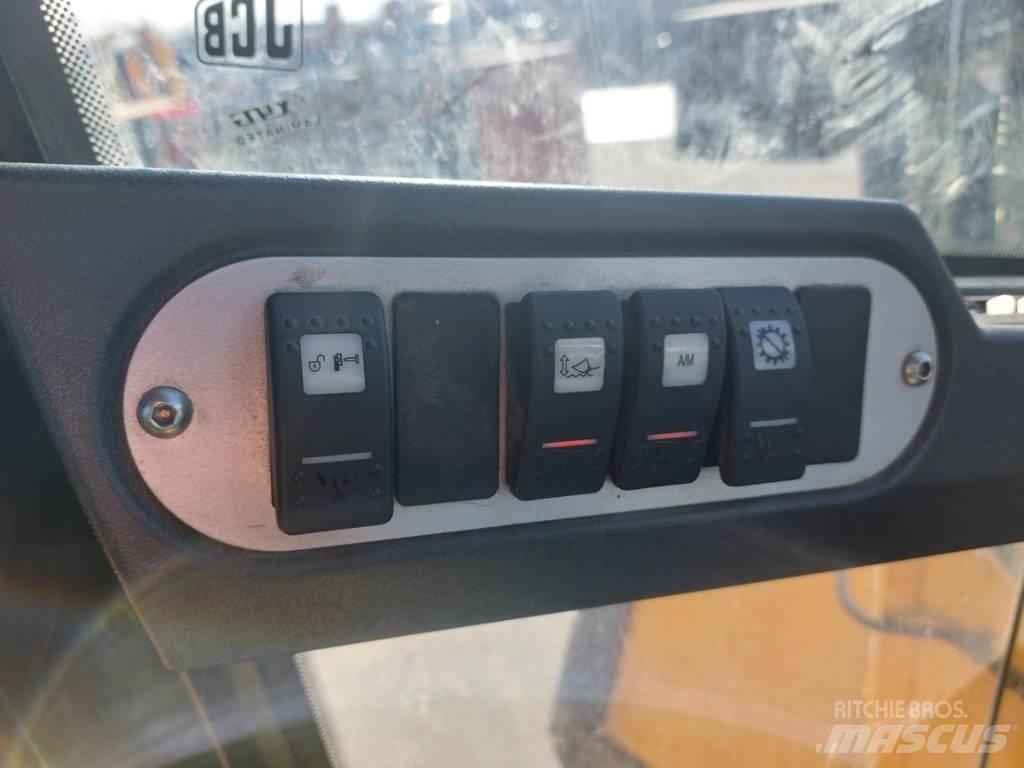 JCB 434S Kolesové nakladače