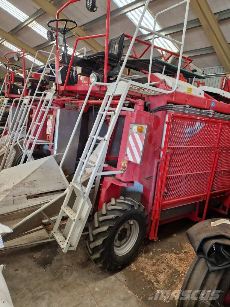  JOONAS 1500 Kombinované zberacie stroje