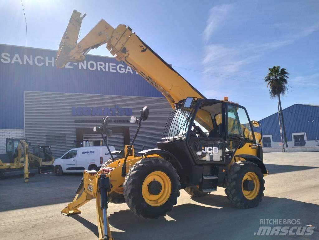 JCB 540-170 Teleskopické manipulátory