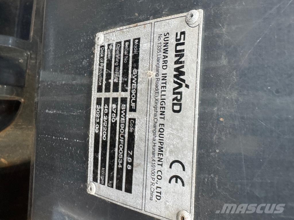 Sunward SWE90UF Midi rýpadlá 7 t - 12 t