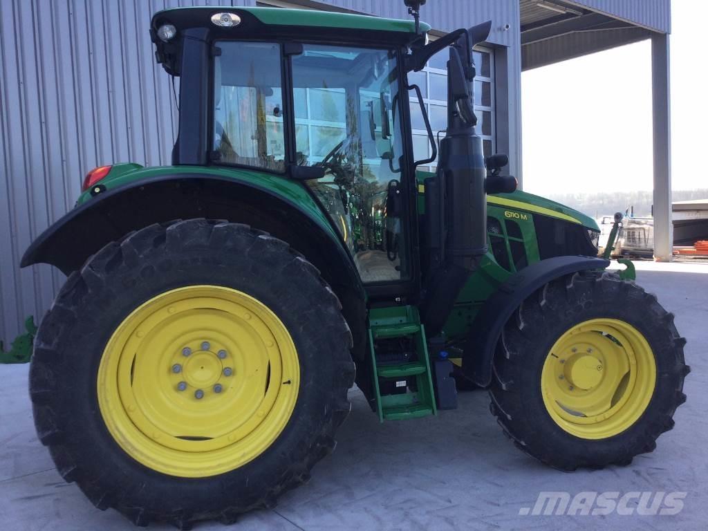 John Deere 6110M Traktory