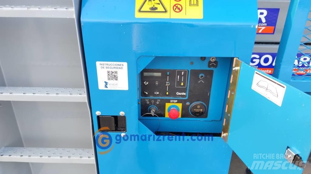 Genie GS 4390 RT Nožnicové zdvíhacie plošiny